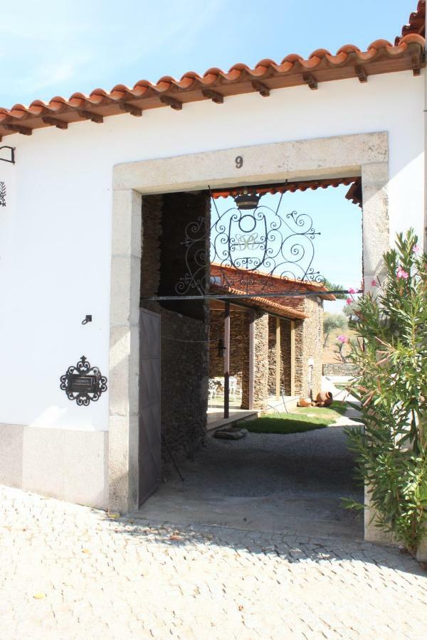 Agroturismo Casal De Castro Villa Avantos Luaran gambar